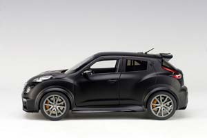 NISSAN JUKE R 2.0 2016 BLACK MATT — фото 14