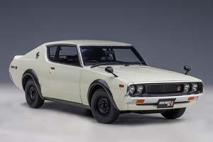 NISSAN SKYLINE 2000GT-R KPGC110 WHITE — фото 9