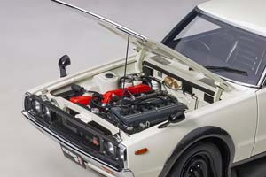 NISSAN SKYLINE 2000GT-R KPGC110 WHITE — фото 5