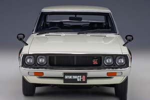 NISSAN SKYLINE 2000GT-R KPGC110 WHITE — фото 7