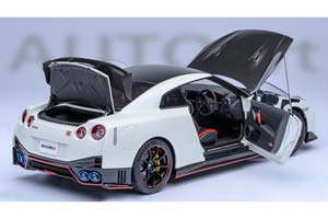 NISSAN GT-R (R35) NISMO SPECIAL EDITION 2022 WHITE BLACK — фото 3