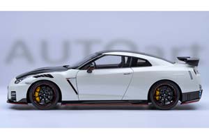 NISSAN GT-R (R35) NISMO SPECIAL EDITION 2022 WHITE BLACK — фото 6