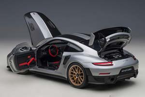 PORSCHE 911 (991.2) GT2 RS WEISSACH PACKAGE — фото 3