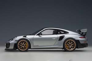 PORSCHE 911 (991.2) GT2 RS WEISSACH PACKAGE — фото 8