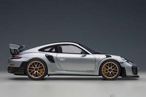 PORSCHE 911 (991.2) GT2 RS WEISSACH PACKAGE — фото 9
