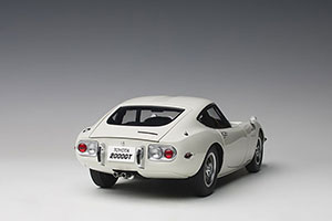 TOYOTA 2000 GT COUPE 1965 WHITE — фото 17