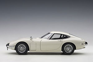TOYOTA 2000 GT COUPE 1965 WHITE/WIRE SPOKE WHEELS / TOYOTA 2000 GT КУПЕ 1965 БЕЛЫЕ / ПРОВОЛОЧНЫЕ СПИЦЕВЫЕ КОЛЕСА — фото 13