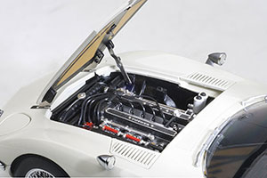 TOYOTA 2000 GT COUPE 1965 WHITE/WIRE SPOKE WHEELS / TOYOTA 2000 GT КУПЕ 1965 БЕЛЫЕ / ПРОВОЛОЧНЫЕ СПИЦЕВЫЕ КОЛЕСА — фото 7