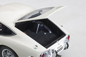 TOYOTA 2000 GT COUPE 1965 WHITE/WIRE SPOKE WHEELS / TOYOTA 2000 GT КУПЕ 1965 БЕЛЫЕ / ПРОВОЛОЧНЫЕ СПИЦЕВЫЕ КОЛЕСА — фото 8