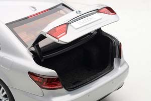 LEXUS LS600HL 2013 СЕРЕБРИСТЫЙ — фото 18