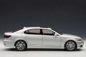 LEXUS LS600HL 2013 СЕРЕБРИСТЫЙ — фото 11