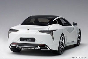 LEXUS LC500 2017 METALLIC WHITE — фото 16
