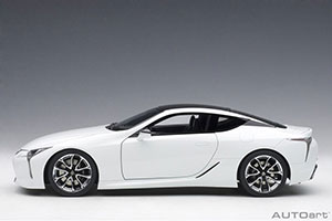 LEXUS LC500 2017 METALLIC WHITE — фото 6