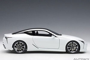 LEXUS LC500 2017 METALLIC WHITE — фото 7