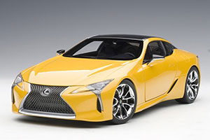 LEXUS LC500 2017 METALLIC YELLOW — фото 14