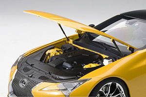 LEXUS LC500 2017 METALLIC YELLOW — фото 6