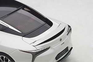 LEXUS LC 500 F 2019 WHITE METALLIC/DARK ROSE INTERIOR — фото 7