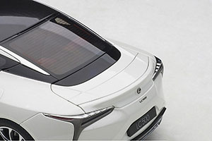 LEXUS LC 500 F 2019 WHITE METALLIC/DARK ROSE INTERIOR — фото 9