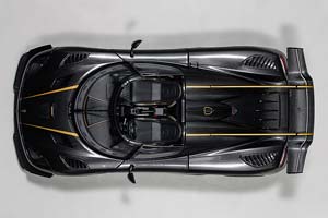 KOENIGSEGG ONE: 1 2014 CARBON WITH GOLDEN STRIPES — фото 16