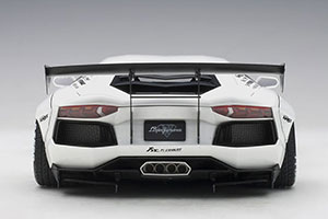 LAMBORGHINI AVENTADOR LB PERFORMANCE WHITE — фото 9