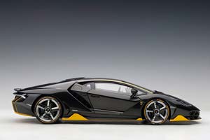 LAMBORGHINI CENTENARIO LP770-4 2017 CARBON/YELLOW — фото 16