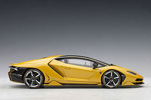 LAMBORGHINI CENTENARIO LP770-4 2019 YELLOW — фото 9