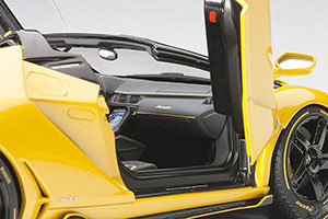 LAMBORGHINI CENTENARIO ROADSTER 2017 YELLOW — фото 5