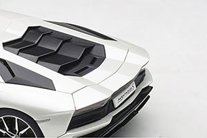 LAMBORGHINI AVENTADOR S 2017 BALLOON WHITE/PEARL WHITE — фото 8