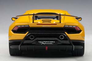 LAMBORGHINI HURACAN PERFORMANTE 2017 GIALLO INTI/PEARL YELLOW — фото 9