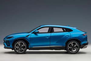 LAMBORGHINI URUS 2020 BLUE — фото 15