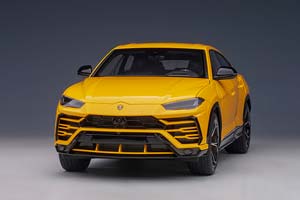 LAMBORGHINI URUS 2018 YELLOW — фото 12