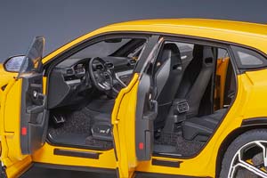 LAMBORGHINI URUS 2018 YELLOW — фото 4