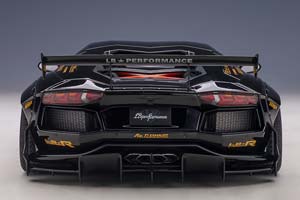 LAMBORGHINI AVENTADOR LB PERFORMANCE BLACK/GOLDEN — фото 10