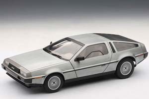 DELOREAN DMC-12 1981 ПОЛИРОВАННЫЙ АЛЮМИНИЙ — фото 2
