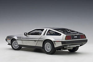 DELOREAN DMC-12 1981 SATIN FINISH — фото 2