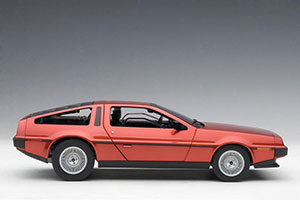 DELOREAN DMC-12 1981 RED — фото 10