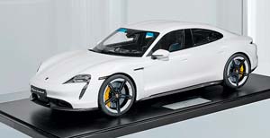 PORSCHE TAYCAN TURBO S 2020 WHITE — фото 4