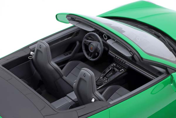 PORSCHE 911 (992) CARRERA 4S CONVERTIBLE 2020 GREEN — фото 5