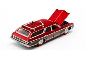 CHEVROLET KINGSWOOD ESTATE WAGON 1970, CRANBERRY RED (ДЛИНА МОДЕЛИ 6-10 СМ) — фото 3