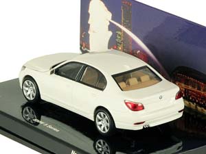 BMW 5 SERIES E60 БЕЛЫЙ FLAVOURS OF ASIA — фото 3