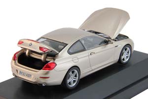 BMW 650I COUPÉ F13 2011, GOLD METALLIC — фото 3