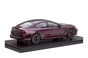 BMW M8 GRAN COUPE 2020 (G16) ФИОЛЕТОВЫЙ МЕТАЛЛИК — фото 11