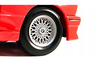 BMW M3 (E30) КРАСНЫЙ — фото 9