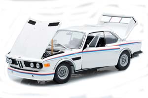 BMW 3.0 CSL БЕЛЫЙ — фото 3