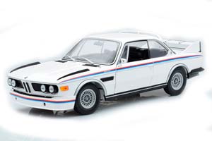 BMW 3.0 CSL БЕЛЫЙ — фото 7