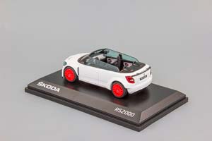 SKODA FABIA RS2000 CONCEPT CAR 2011 WHITE/RED STEELS — фото 2