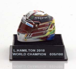 МОДЕЛЬ ШЛЕМА MERCEDES HELM WORLD CHAMPION 2018