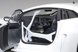LAMBORGHINI HURACAN GT3 2015 WHITE — фото 3