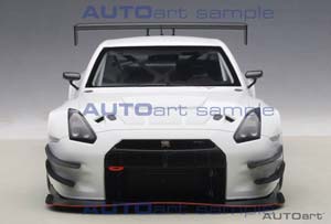 NISSAN GT-R NISMO GT3 2015 WHITE — фото 7