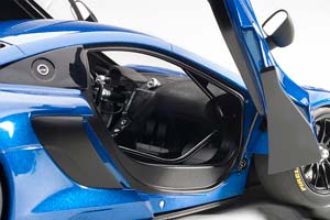 MCLAREN 650S GT3 PLAIN BODY VERSION 2017 BLUE METALLIC 1:18 AUTOART — фото 5